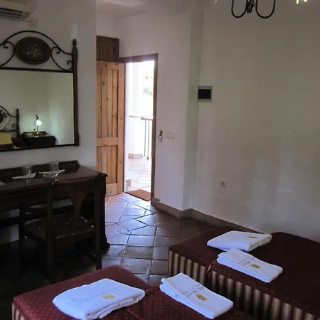 Cortijo Grullas Hotel 2*
